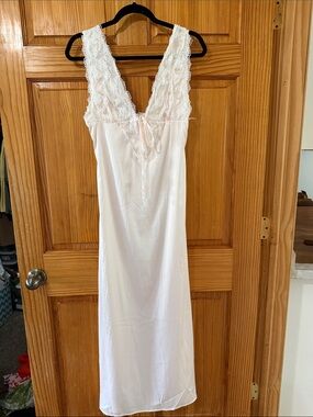 Lace-Trim Long Slip Nightdress - Ivory